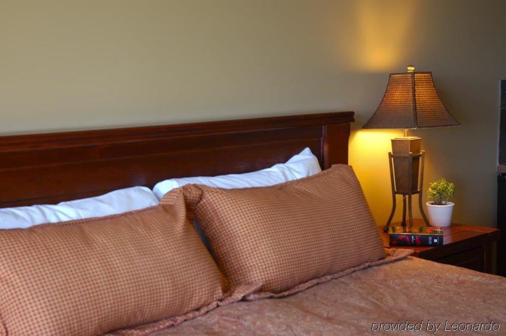 Palliser Lodge — Bellstar Hotels & Resorts Голдън Стая снимка